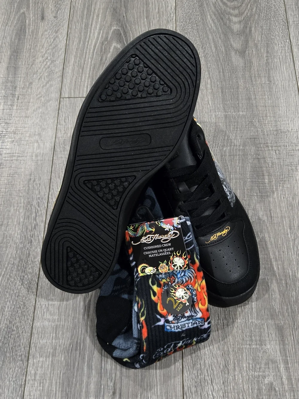 Ed Hardy Black Low-Top Sneakers with Multicolor Graphic Panels & Socks Combo#352 - Picture 7 of 10
